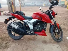 TVS Apache RTR 160 4V